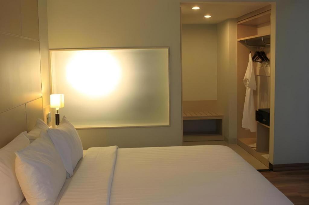 Horison Hotel Sukabumi Extérieur photo