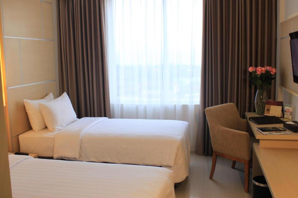 Horison Hotel Sukabumi Extérieur photo