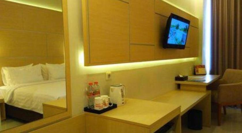 Horison Hotel Sukabumi Extérieur photo