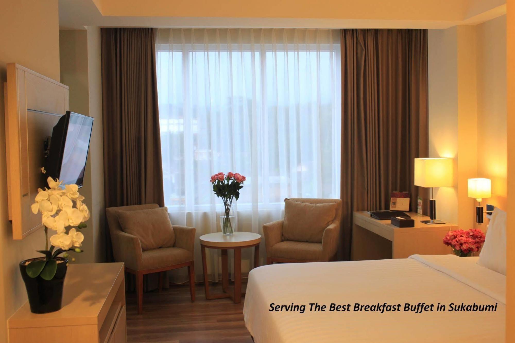 Horison Hotel Sukabumi Extérieur photo